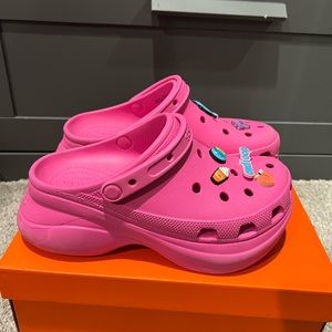 Bae platform crocs